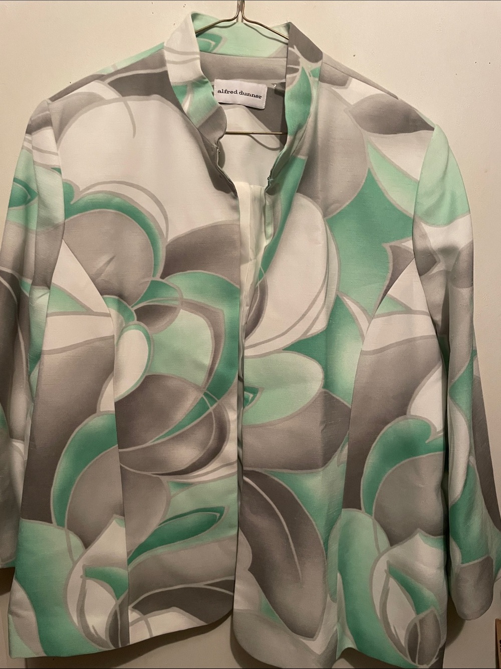 Alfred Dunner Mint, Gray & White Abstract Pattern Collarless Jacket